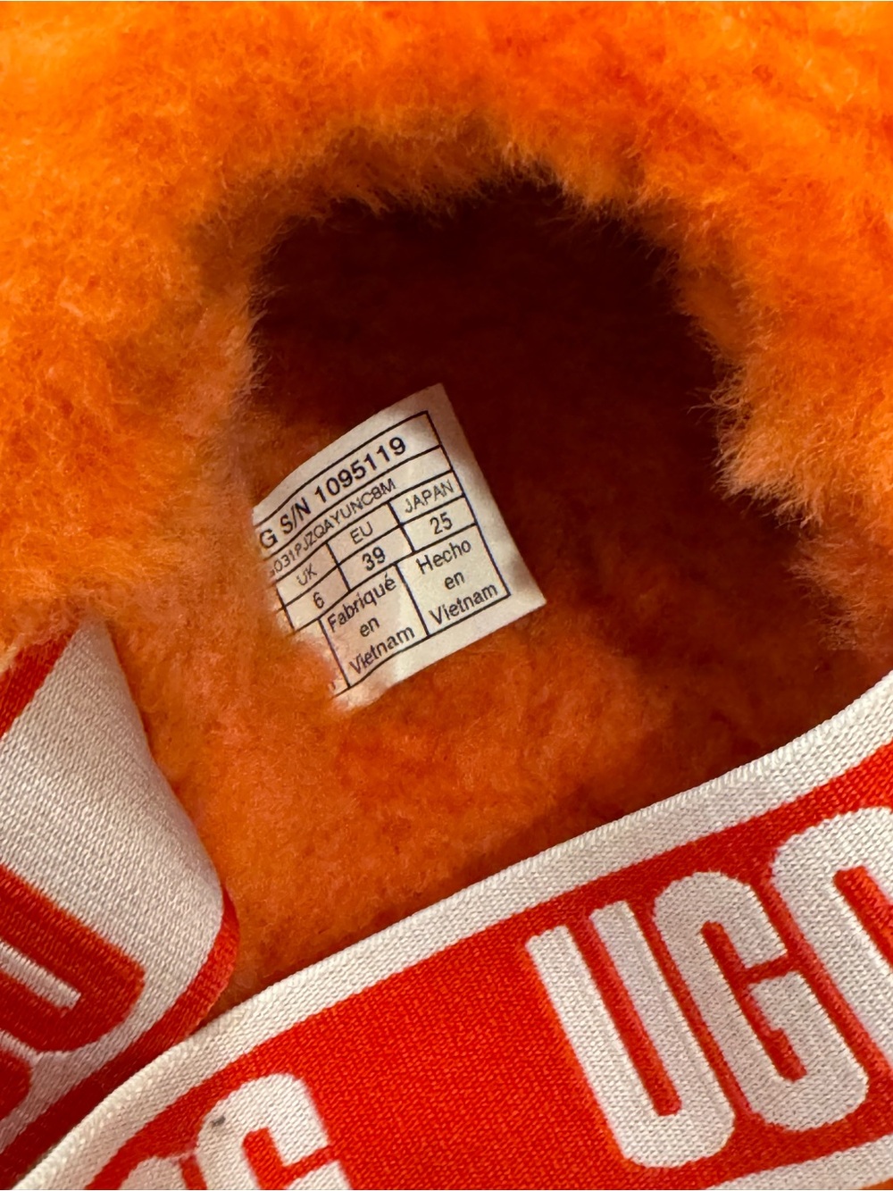 UGG Fluff Slide Mule in Bright Orange Shearling - Picture 9 of 10